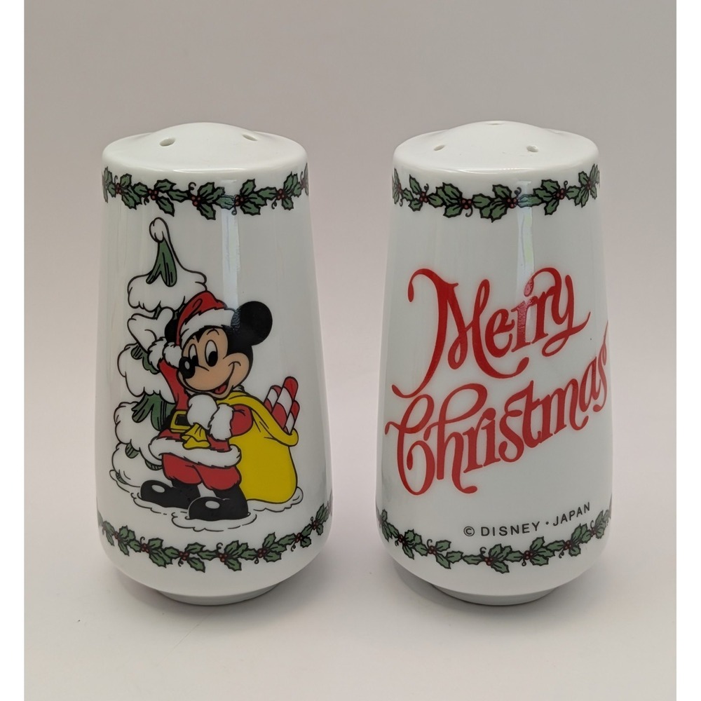 Disney Japan Santa Mickey Mouse Merry Christmas Salt‎ & Pepper Shakers Porcelain